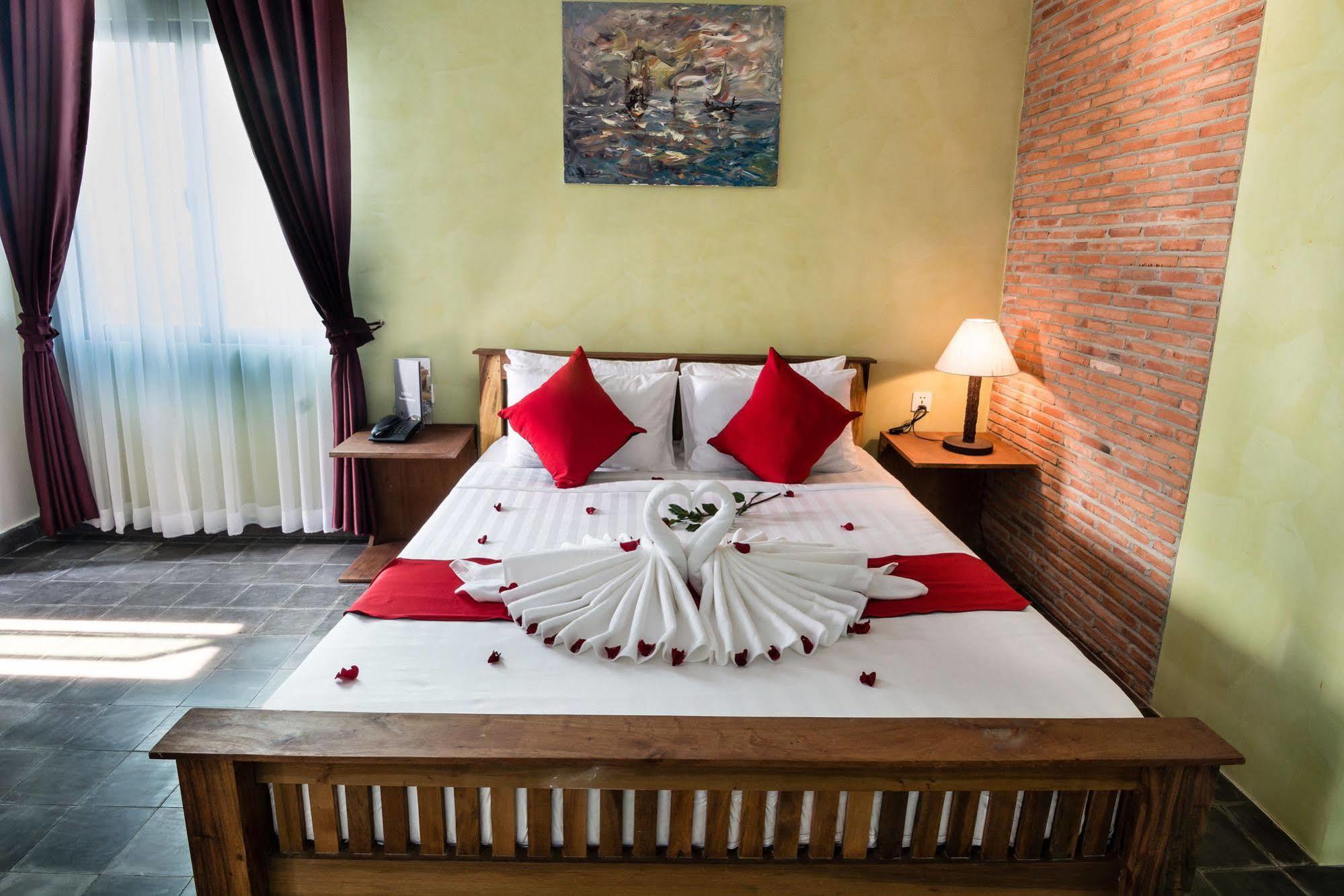 Diamond Palace Resort & Sky Bar Phnom-Penh Buitenkant foto